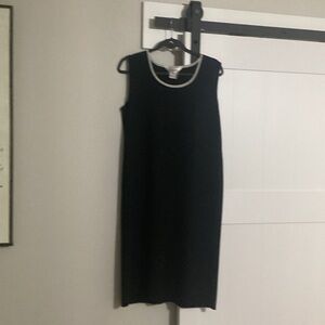 Elegant Black Sleeveless Dress